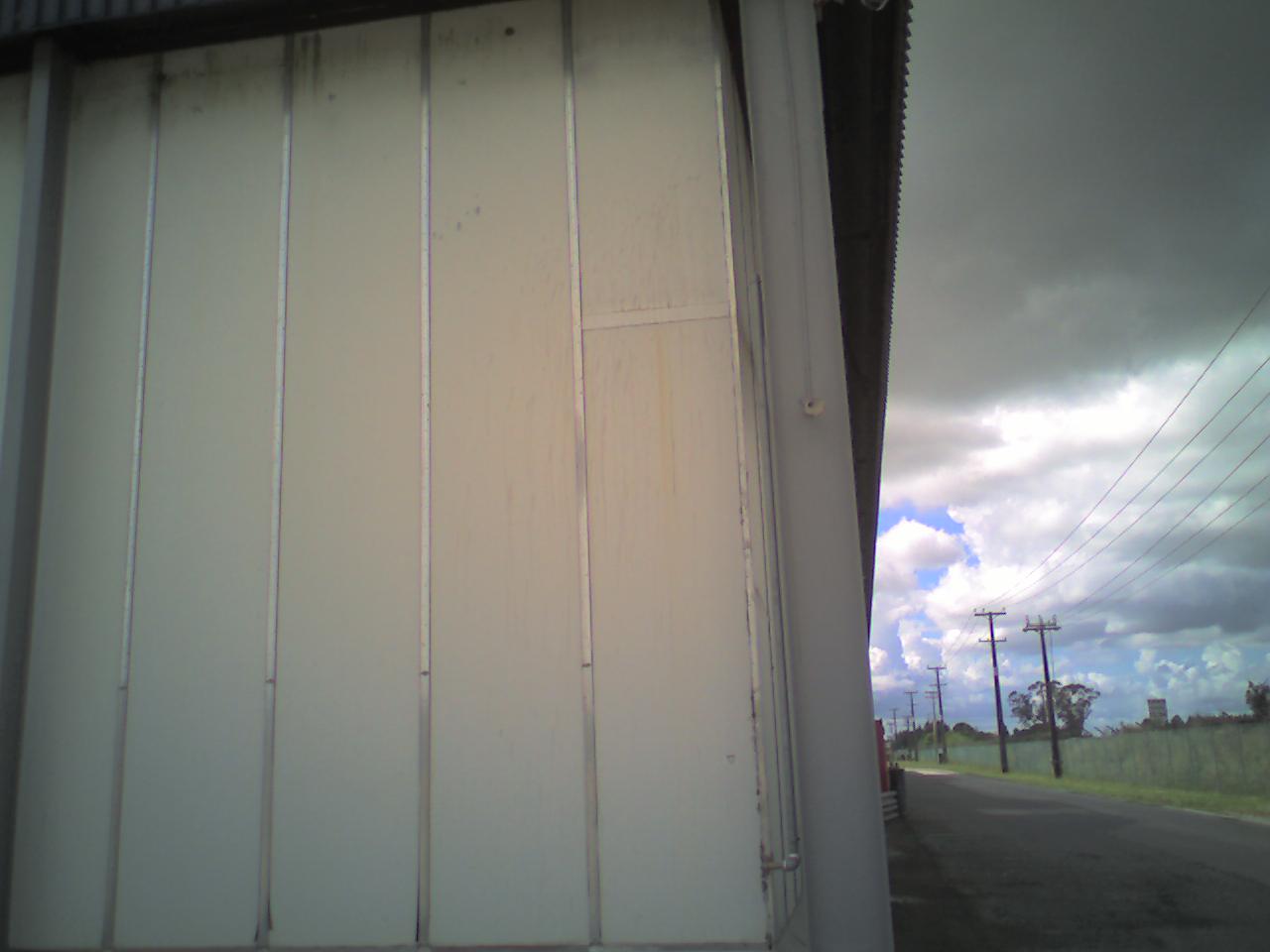 Anomaly_in_insulated_panel1