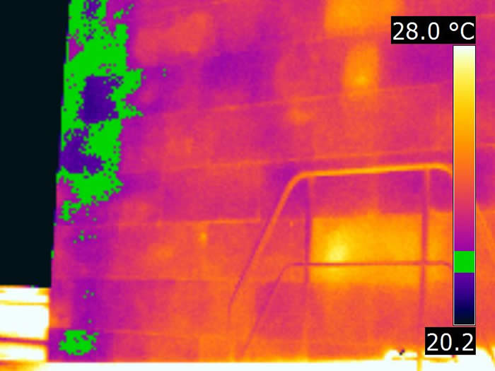IR image block wall leak